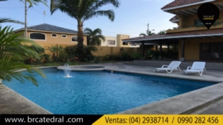 Villa Casa de Venta en Guayaquil Ecuador sector Vía a la Costa - Puerto Azul 