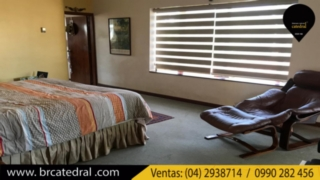 Villa Casa de Venta en Guayaquil Ecuador sector Vía a la Costa - Puerto Azul 