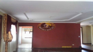 Villa Casa de Venta en Cuenca Ecuador sector Av. 10 de Agosto