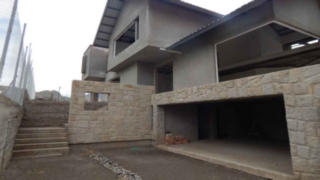 Villa Casa de Venta en Cuenca Ecuador sector Challuabamba