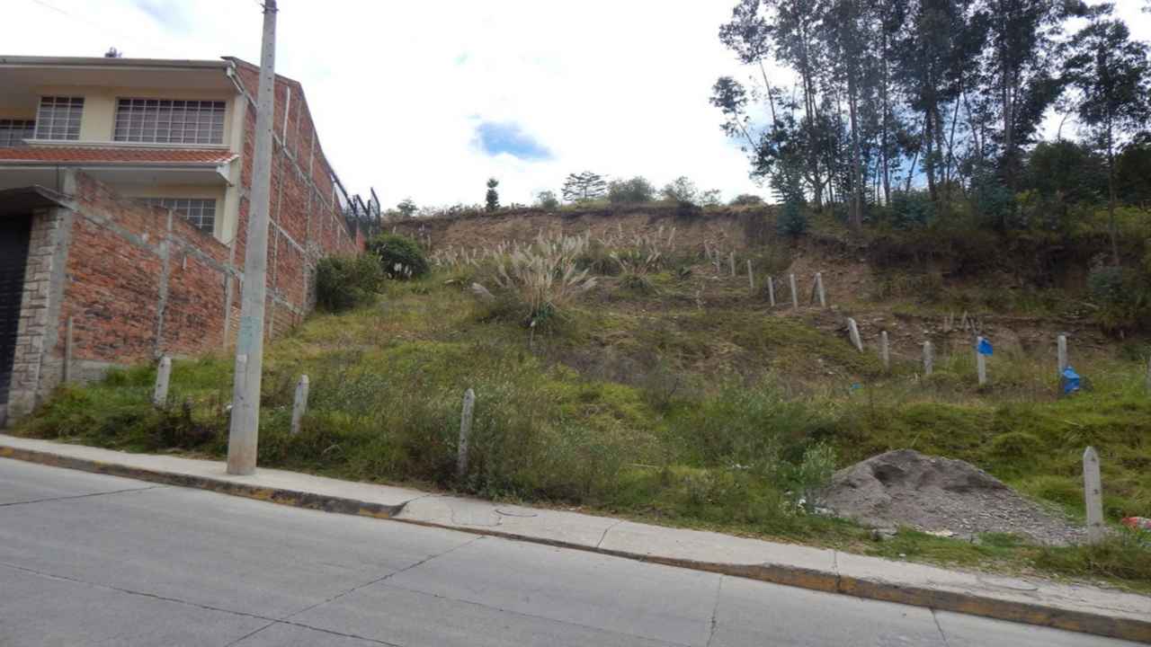 Sitio Solar Terreno de Venta en Cuenca Ecuador sector La Verbena
