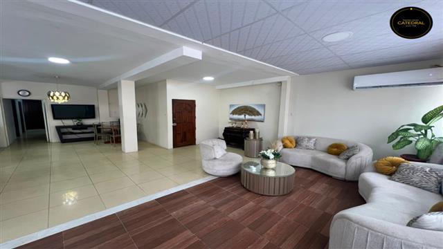 Villa Casa de Venta en Cuenca Ecuador sector SUR - Cdla. Coviem