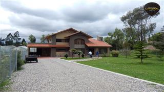 Villa Casa de Venta en Cuenca Ecuador sector San Joaquin