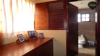 Villa Casa de Venta en Cuenca Ecuador sector San Joaquin