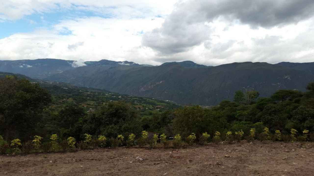 Sitio Solar Terreno de Venta en Cuenca Ecuador sector Yunguilla - Patapata L- 1