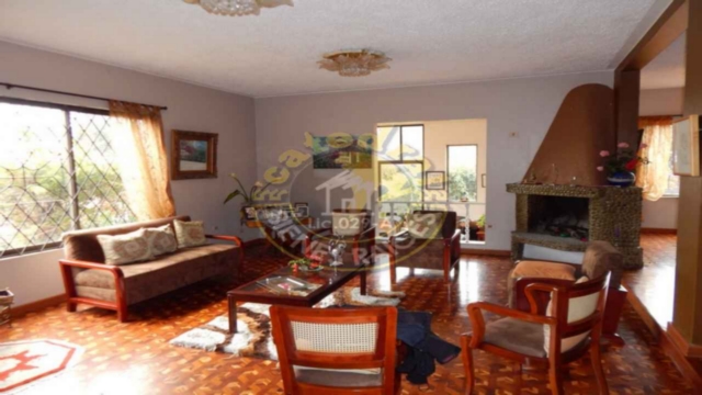Villa Casa de Venta en Cuenca Ecuador sector Ucubamba
