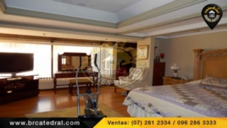 Villa Casa de Venta en Cuenca Ecuador sector Puertas del Sol