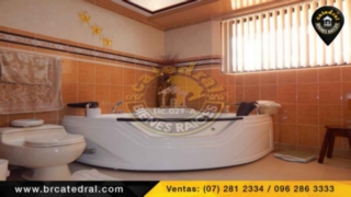 Villa Casa de Venta en Cuenca Ecuador sector Puertas del Sol