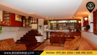 Villa Casa de Venta en Cuenca Ecuador sector Puertas del Sol
