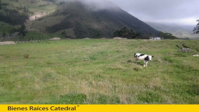 Sitio Solar Terreno de Venta en Cuenca Ecuador sector El Chorro de Girón