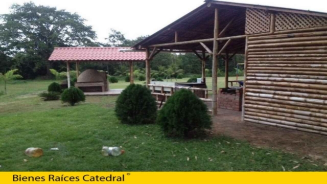 Quinta Hacienda de Venta en Cuenca Ecuador sector Santa Rosa