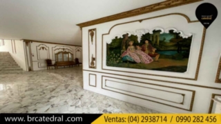 Villa Casa de Venta en Guayaquil Ecuador sector Urdesa - Cerca Policentro