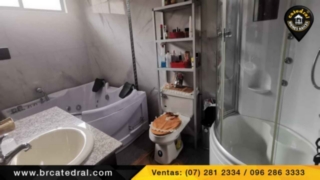 Villa Casa de Venta en Azogues Ecuador sector San Francisco 