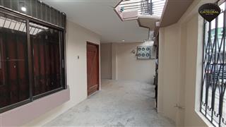 Villa Casa de Venta en Guayaquil Ecuador sector Alborada - Plaza Mayor