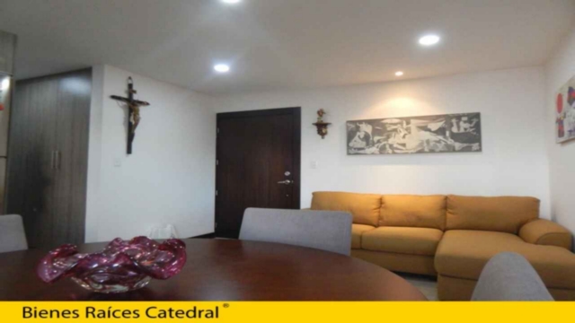 Departamento de Venta en Cuenca Ecuador sector Primero de Mayo