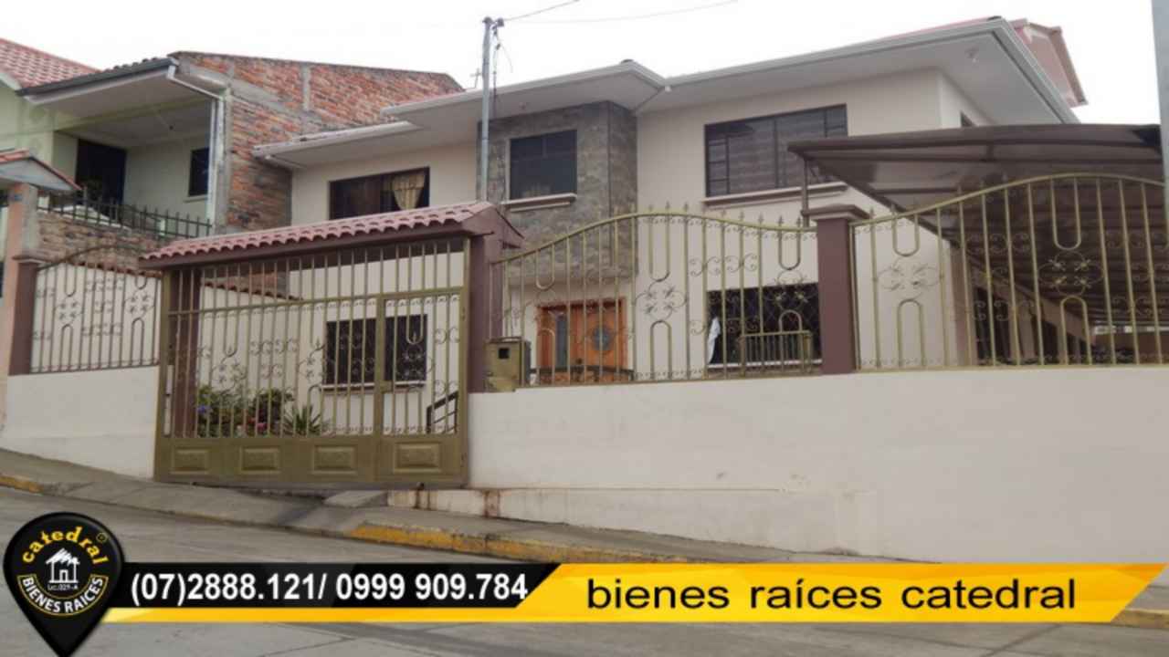 Villa/Casa/Edificio de Venta en Cuenca Ecuador sector Cdla.El Rosal 