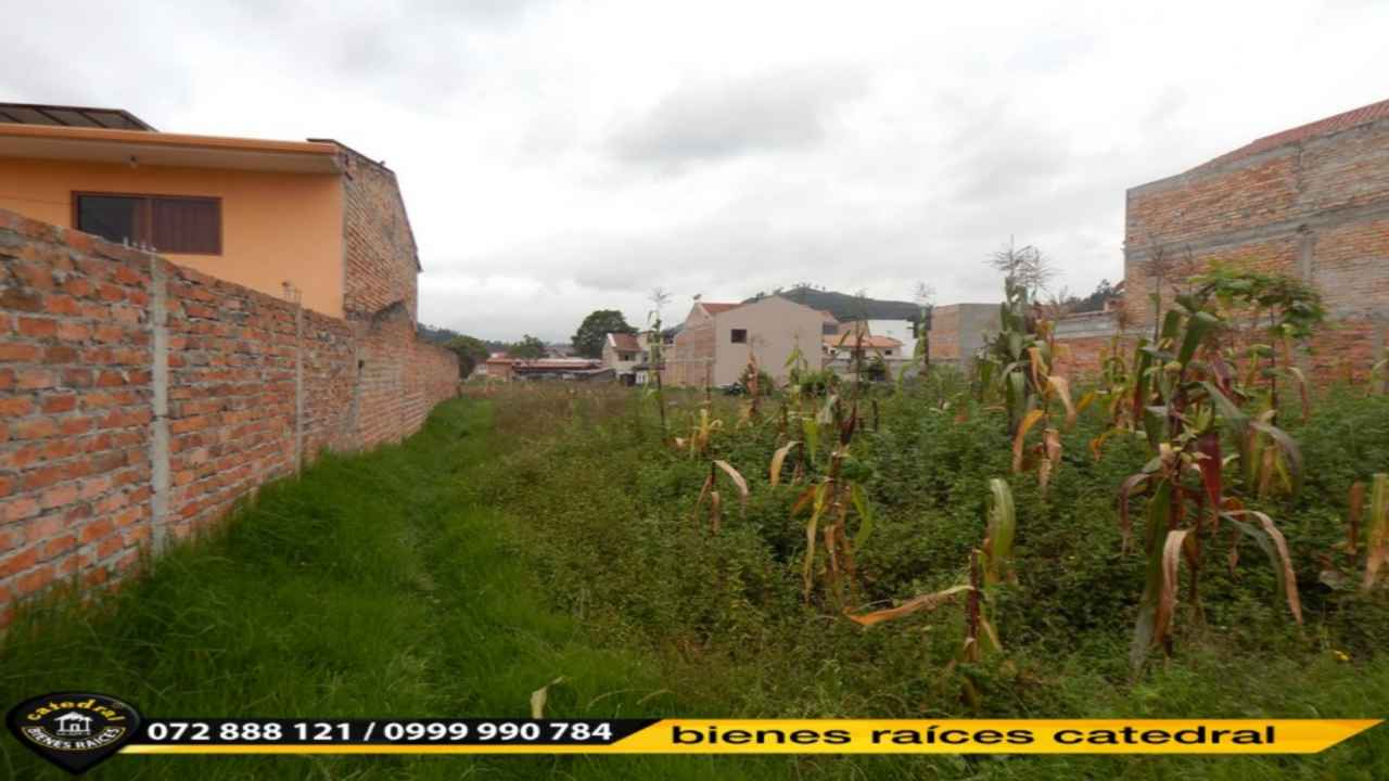 Sitio Solar Terreno de Venta en Cuenca Ecuador sector Av, Loja