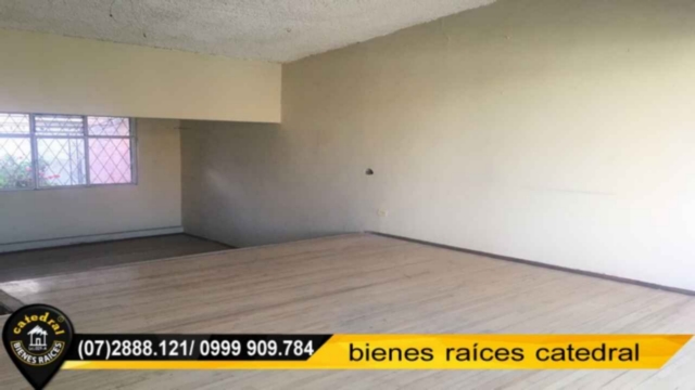 Villa Casa de Venta en Cuenca Ecuador sector Av. Remigio Crespo