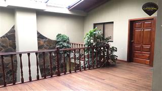 Villa Casa de Venta en Cuenca Ecuador sector Av Americas