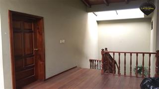 Villa Casa de Venta en Cuenca Ecuador sector Av Americas