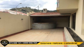 Villa Casa de Venta en Cuenca Ecuador sector Cdla. de los Ingenieros Civiles