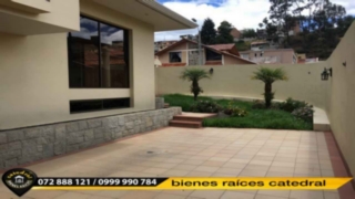 Villa Casa de Venta en Cuenca Ecuador sector Cdla. de los Ingenieros Civiles