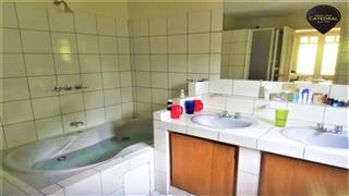 Villa Casa de Venta en Cuenca Ecuador sector Challuabamba - Pan. Norte