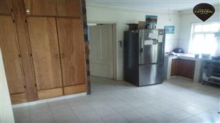 Villa Casa de Venta en Cuenca Ecuador sector Challuabamba - Pan. Norte