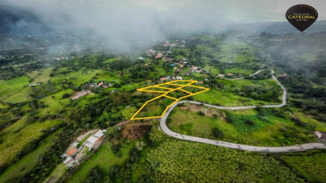 Sitio Solar Terreno de Venta en Cuenca Ecuador sector Lentag - Guabaloma