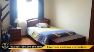 Villa Casa de Venta en Cuenca Ecuador sector Av. Los Cerezos