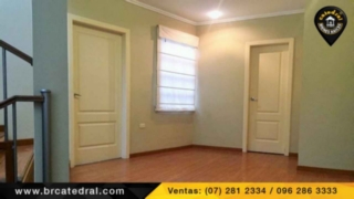 Villa Casa de Venta en Cuenca Ecuador sector Av. Primero de Mayo