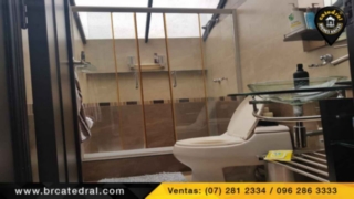 Villa Casa de Venta en Cuenca Ecuador sector Puertas del sol