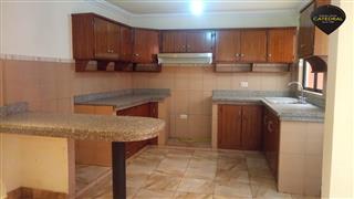 Villa Casa de Venta en Cuenca Ecuador sector Sector Narancay - La Calera.