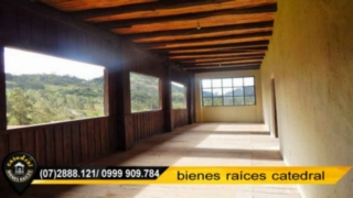 Villa Casa de Venta en Cuenca Ecuador sector Valle-Santa Ana