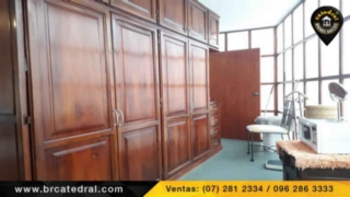 Villa Casa de Venta en Cuenca Ecuador sector Av primero de mayo