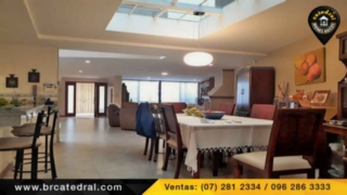 Villa Casa de Venta en Cuenca Ecuador sector Av primero de mayo