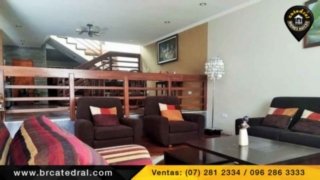 Villa Casa de Venta en Cuenca Ecuador sector Av. Roma