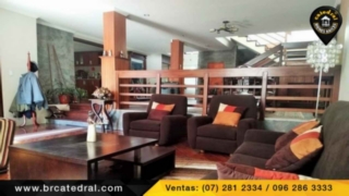 Villa Casa de Venta en Cuenca Ecuador sector Av. Roma