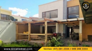 Villa Casa de Venta en Cuenca Ecuador sector Av. Roma