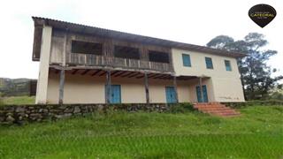 Terreno de Venta en Cuenca Ecuador sector Valle-Santa Ana