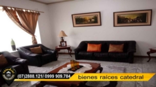 Villa Casa de Venta en Cuenca Ecuador sector Misicata