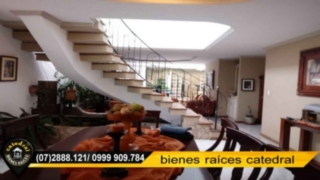 Villa Casa de Venta en Cuenca Ecuador sector Misicata