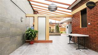 Villa Casa de Venta en Cuenca Ecuador sector Cdla Simon Bolivar Turistica
