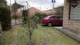 Villa Casa de Venta en Cuenca Ecuador sector Cdla. de Ingenieros.