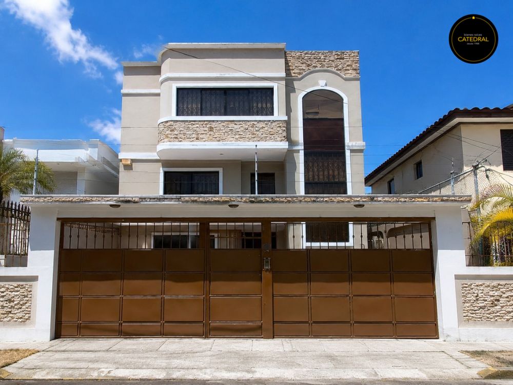 Villa de Venta en Cuenca Ecuador sector Garzota - Etapa 1