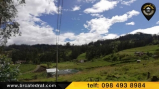 Terreno de Venta en Azogues Ecuador sector San Luis de Mangal
