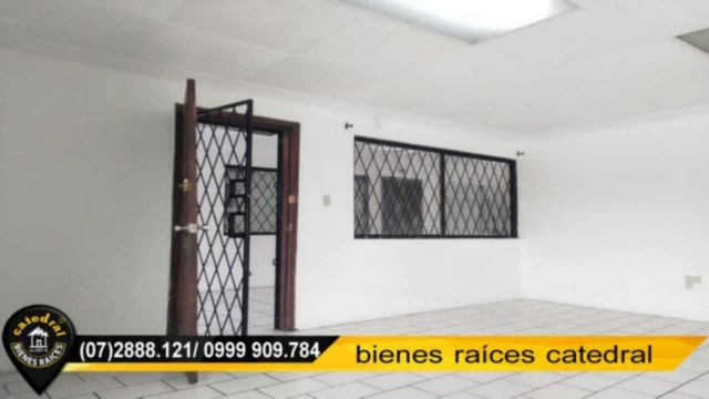 Local Comercial Oficina Edificio de Alquiler en Cuenca Ecuador sector Gran Colombia, IESS