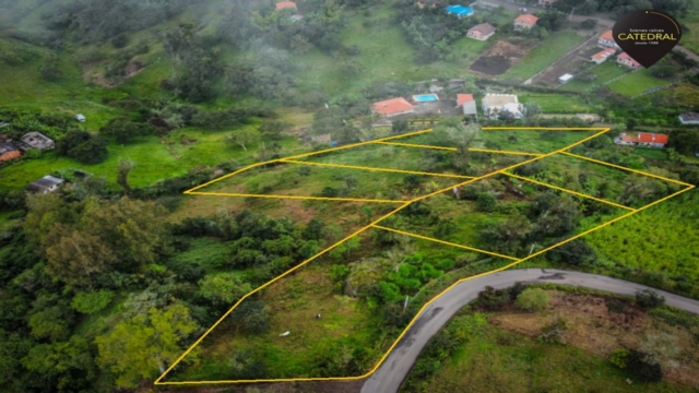 Sitio Solar Terreno de Venta en Cuenca Ecuador sector Lentag - Guabaloma