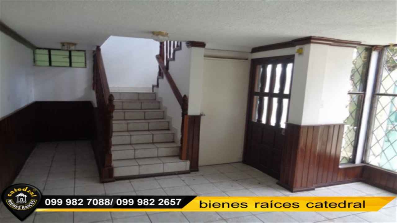Villa Casa de Venta en Cuenca Ecuador sector Carcelen - colegio Americano