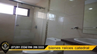 Villa Casa de Venta en Cuenca Ecuador sector Ordoñez Lasso, Cerca del Hotel Oro Verde